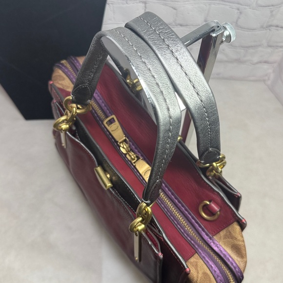 Coach Dreamer Endless Possibilities of New York City Handbag + Leather Crossbody - Picture 6 of 16